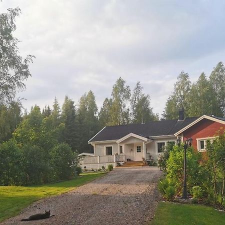Hyttingsfabodstugor Borlänge Buitenkant foto