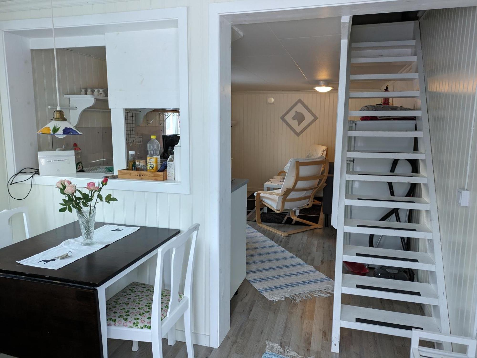 Hyttingsfabodstugor Borlänge Buitenkant foto