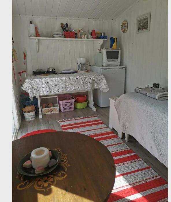 Hyttingsfabodstugor Borlänge Kamer foto