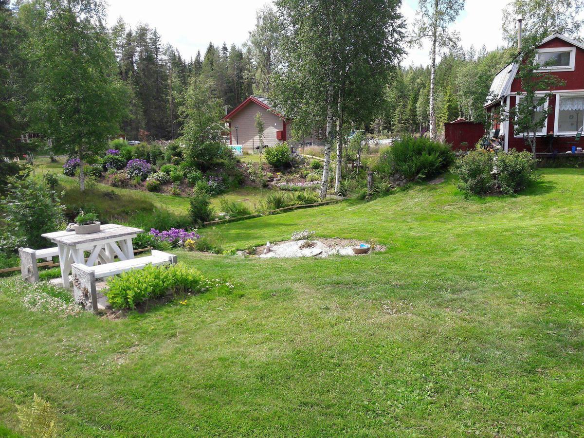 Hyttingsfabodstugor Borlänge Buitenkant foto