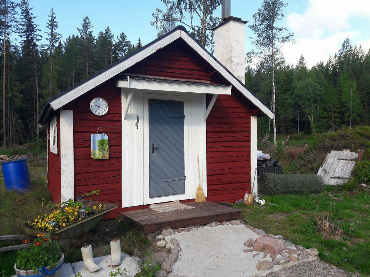 Hyttingsfabodstugor Borlänge Buitenkant foto